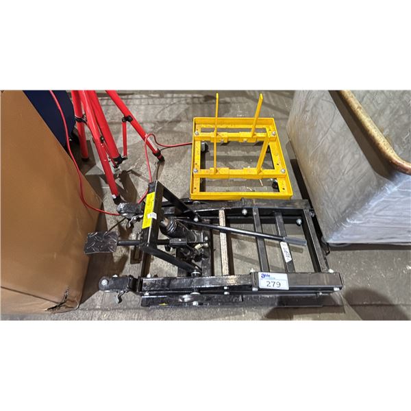 YELLOW HYDRAULIC MOTORCYCLE AND ATV JACK AND ROLLING ENGINE STAND
