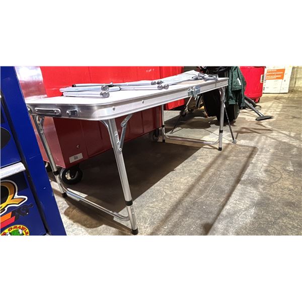 FOLDABLE PICNIC TABLE WITH FOLDABLE STOOLS