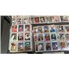 Image 3 : COMPLETE SET OF 1989 TOPPS BASEBALL CARDS IN TRADING CARD SLEEVES