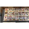 Image 2 : COMPLETE SET OF 1981 FLEER BASEBALL CARDS IN TRADING CARD SLEEVES: SOME DUPLICATES
