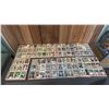 Image 1 : NEAR COMPLETE 1982 FLEER BASEBALL CARD SET IN TRADING CARD SLEEVES: *MISSING #176*