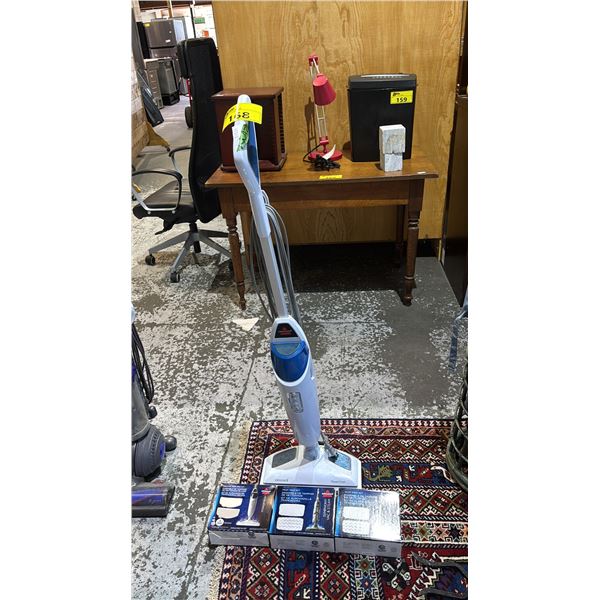 BISSELL POWERFRESH STEAM MOP WITH MOP PAD KIT