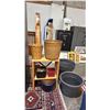 Image 1 : 2-TIER WOOD SHELF WITH ASSORTED PLANT POTS