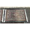 Image 3 : CARPET RUNNER & (2) CARPET MATS