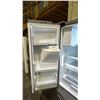 Image 3 : SAMSUNG 36" WIDE FRENCH DOOR FRIDGE W/WATER & ICE DISPENSER & BOTTOM FREEZER DRAWER