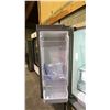 Image 5 : FRIGIDAIRE 36" W STAINLESS STEEL FRENCH DOOR FRIDGE W/ BOTTOM FREEZER DRAWER *NOT WORKING PROPERLY*