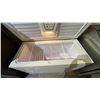 Image 3 : WOOD'S EXCELLENCE CHEST FREEZER *NO KEY*