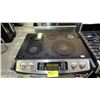 Image 2 : GE PROFILE 5-BURNER ELECTRIC RANGE WITH CONVECTION OVEN
