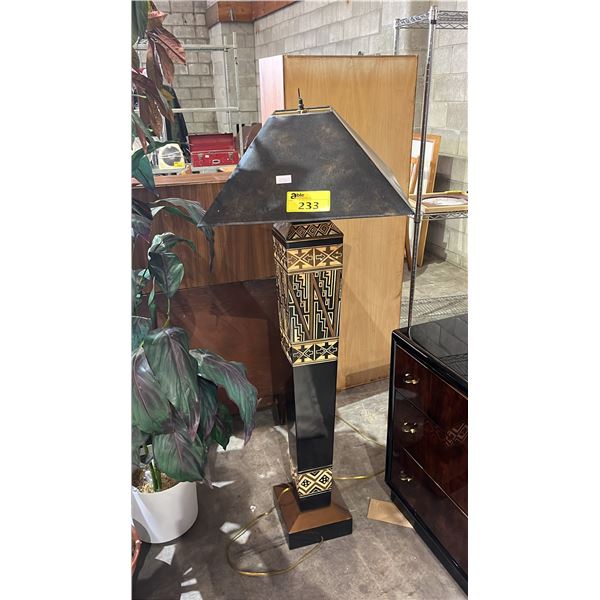 CONTEMPORARY PEDESTAL FLOOR LAMP