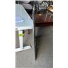 Image 3 : FRAMED ARCHED WALL MIRROR: APPROX. 37" X 29"
