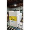 Image 1 : (7) *NEW IN BOX* WASTDE 20000MAH MAGNETIC POWER BANKS W/ BUILT-IN STAND & UBC-C & LIGHTNING CABLES