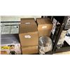 Image 4 : RYZENTHR PAINT SPRAYERS, TOASTMASTER BLENDER & 5 QUART STAINLESS STEEL MIXING BOWLS