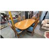 Image 2 : VINTAGE WOOD TABLE WITH 2 LEAVES & 6 CHAIRS