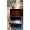 Image 2 : VINTAGE WOOD HEXAGON END TABLE WITH STORAGE