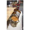 Image 3 : VINTAGE WOOD TABLE WITH 5 CHAIRS
