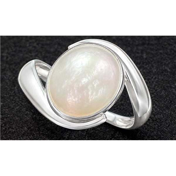 SILVER(2.7G), PEARL RING SUGGESTED RETAIL VALUE $200