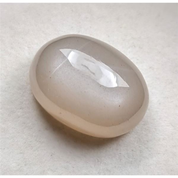 30 CT CERTIFIED MOONSTONE GEMSTONE ($5,550 APPRAISAL)