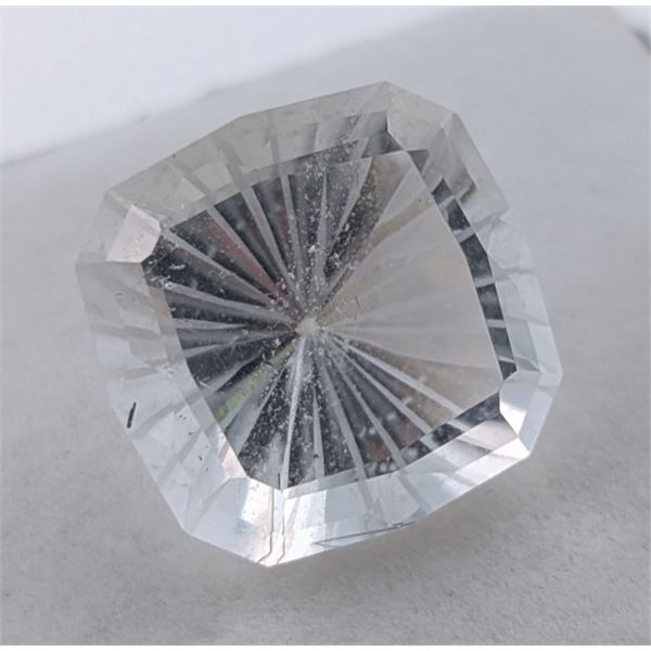 26.07 CT CERTIFIED MERMAID ROCK QUARTZ GEMSTONE SIGNATURE ($2,970 APPRAISAL)