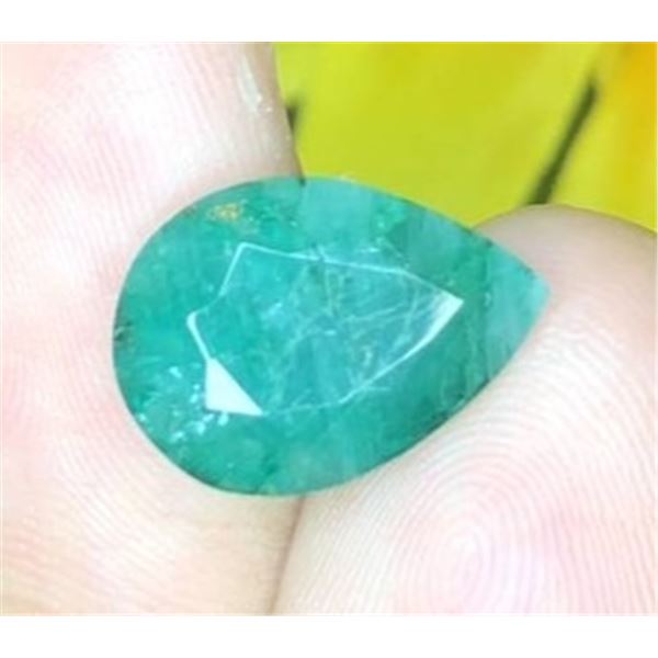 5.7 CT CERTIFIED BRAZILIAN EMERALD GEMSTONE ($3,650 APPRAISAL)