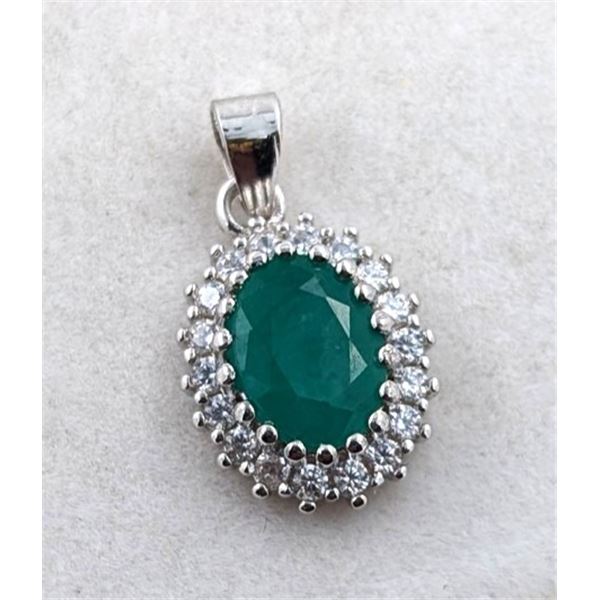 1 CT CERTIFIED SILVER EMERALD GEMSTONE PENDANT ($3,900 APPRAISAL)