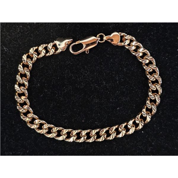 *NEW* 18K GOLD PLATED 8MM CUBAN LINK BRACELET: 7.75" LONG