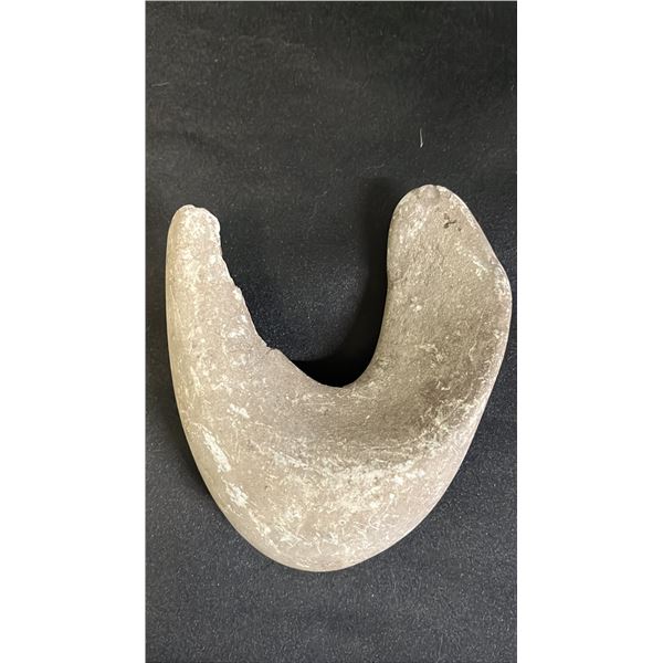 FIRST NATIONS CRESCENT-SHAPED STONE ARTIFACT