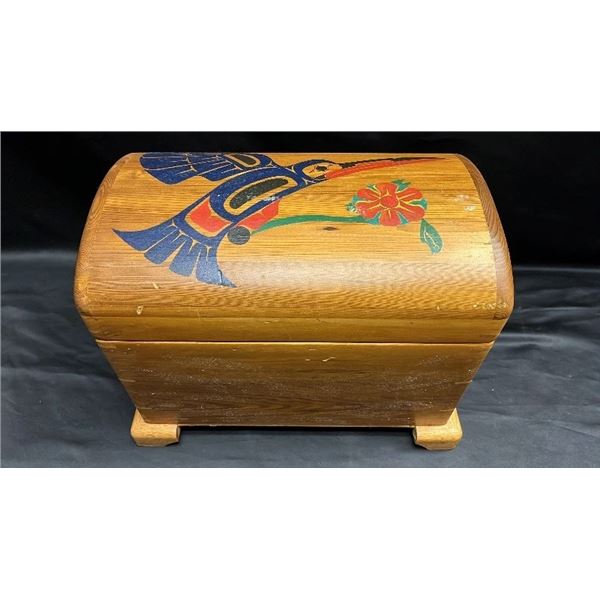 NORTHWEST FIRST NATIONS HAND CRAFTED & PAINTED DOME TOP CEDAR BOX: APPROX. 15"W X 11.5"T X 10.5"D