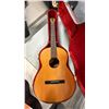 Image 2 : ACOUSTIC GUITAR WITH HARD CASE (NO STRINGS, BODY CRACKED/DAMAGED)