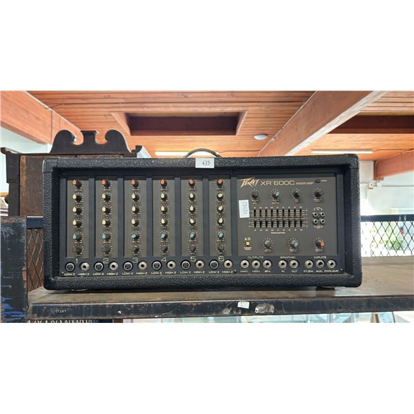 PEAVEY XR 600C MIXER AMP