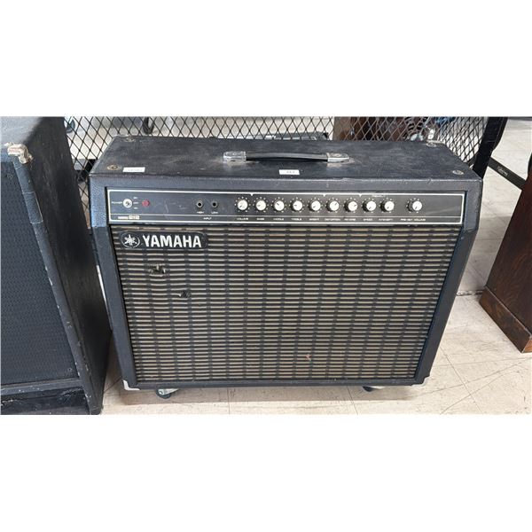 VINTAGE YAMAHA G100-212 PORTABLE 2-CHANNEL 100-WATT AMPLIFIER