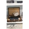 Image 1 : ROLAND R-8 HUMAN RHYTHM COMPOSER WITH CARRY CASE & MORE