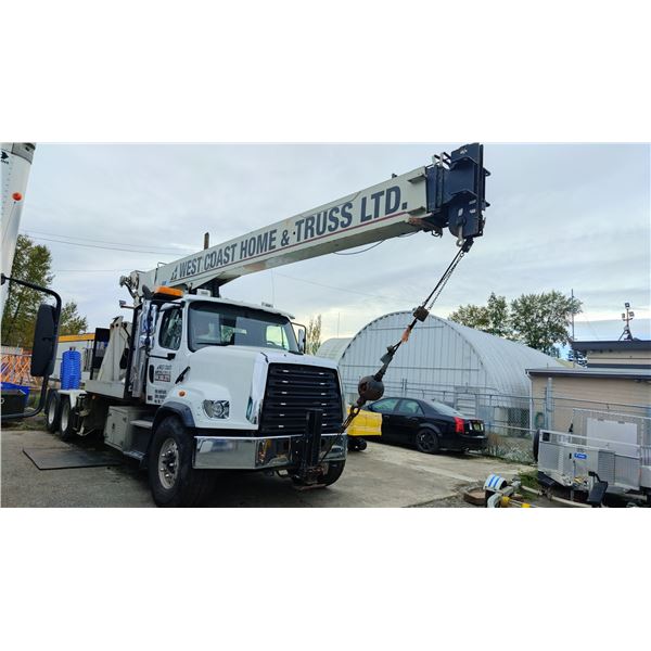 2017 FREIGHTLINER 108SD 2DR CRANE TRUCK, WHITE, VIN 1FVHG5CY4HHHY4605,