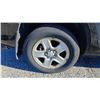 Image 26 : 2007 TOYOTA RAV4, 4DR COMPACT SUV, BLACK, VIN JTMBD33V576046825,