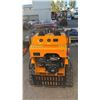 Image 5 : *NEW* SDLOOL SL323TZ 4-WHEEL MINI SKID STEER LOADER WITH TOOL BOX & KEY