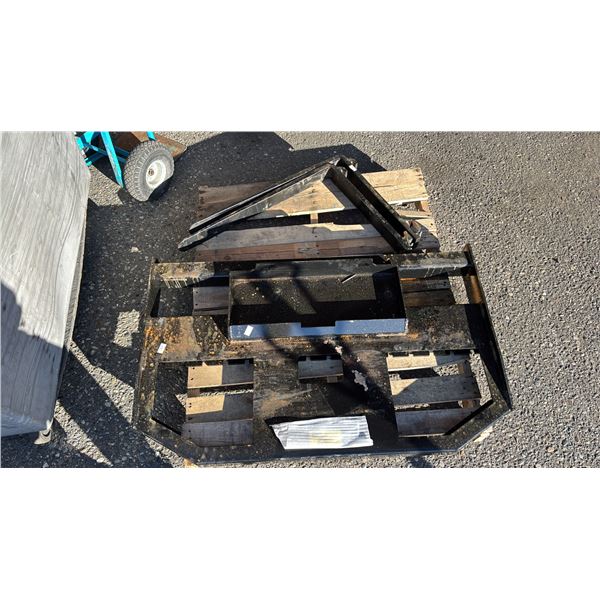 *NEW* GIYI FR47 MINI SKID STEER FORK ATTACHMENT