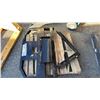 Image 1 : *NEW* GIYI FR47 MINI SKID STEER FORK ATTACHMENT
