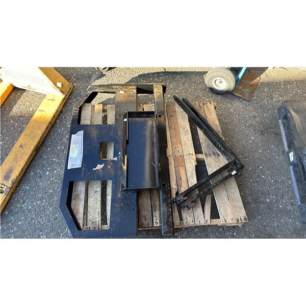 *NEW* GIYI FR47 MINI SKID STEER FORK ATTACHMENT