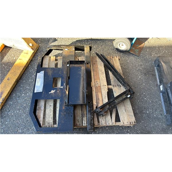 *NEW* GIYI FR47 MINI SKID STEER FORK ATTACHMENT
