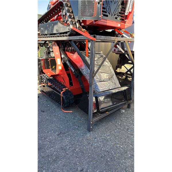 *NEW* SDLANCH SDLL580 MINI TRACK SKID STEER LOADER WITH TOOLBOX & KEY