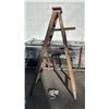 Image 3 : 6' FOLDING WOOD STEP LADDER