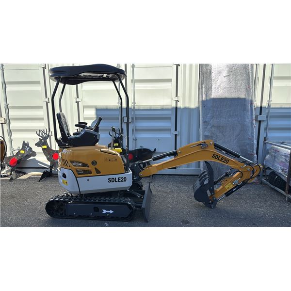 *NEW* SDLANCH SDLE20 DIESEL MINI EXCAVATOR WITH TOOLBOX & KEYS