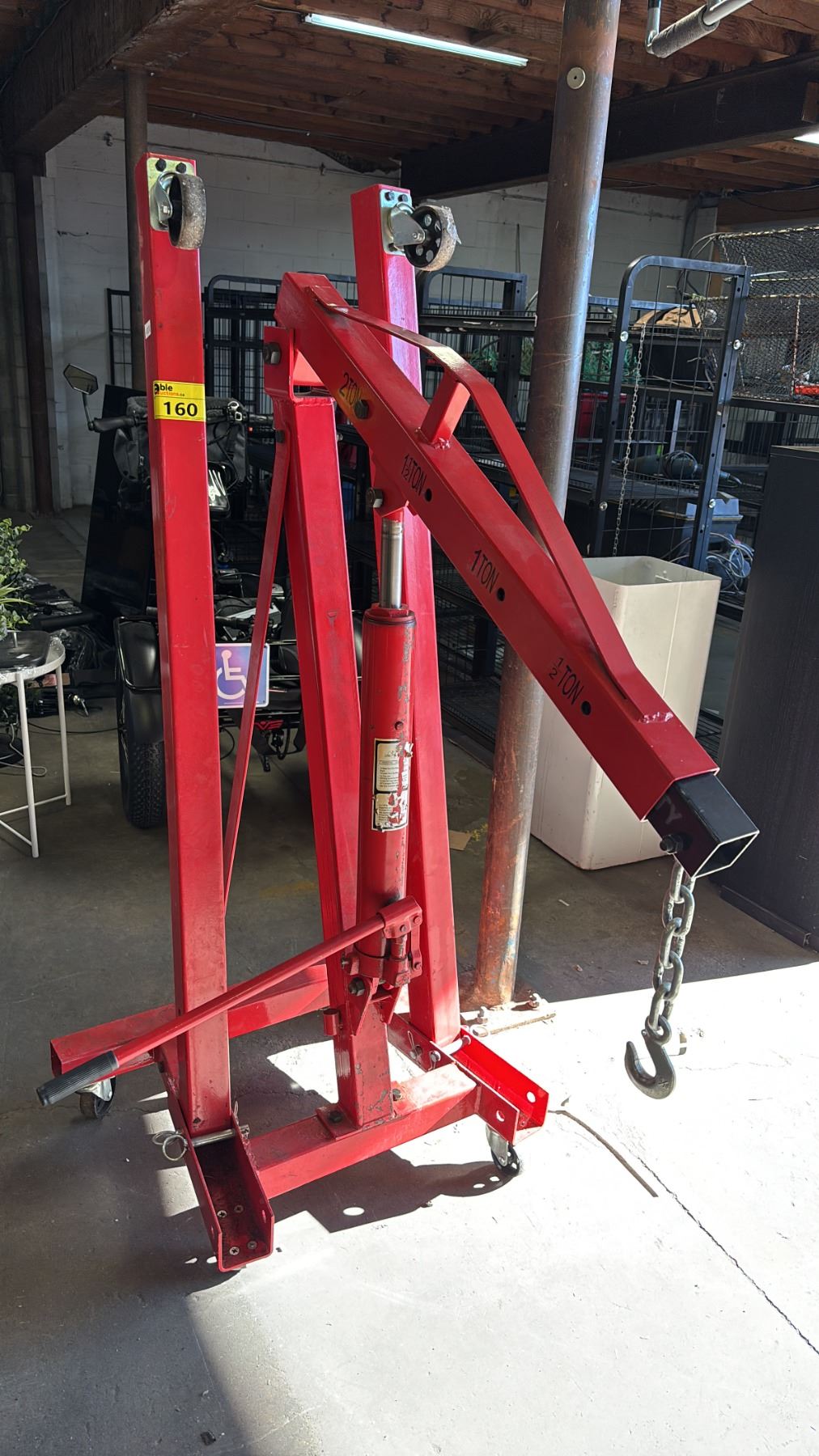 RED HEAVY DUTY HYDRAULIC FOLDABLE CRANE 8 TON - Able Auctions