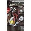 Image 3 : SHELF OF ASSORTED PNEUMATIC AND HAND TOOLS