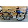 Image 1 : NORCO ITHAQUA 10 SPEED MOUNTAIN BIKE WITH HELMET