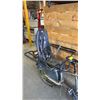 Image 5 : BRUHAUL ELECTRIC CARGO BIKE *NO CHARGER/RUSTY BIKE CHAIN/UNKNOWN WORKING CONDITION*