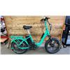 Image 1 : NO-NAME GREEN E-BIKE *POWERS ON/NO CHARGER/UNKNOWN WORKING CONDITION*