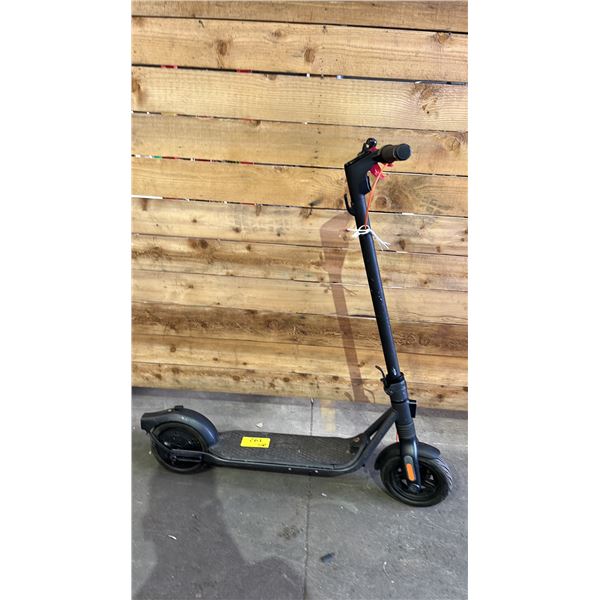 NINEBOT ELECTRIC SCOOTER *NO CHARGER/UNKNOWN WORKING CONDITION*