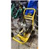 Image 2 : KARCHER GAS POWERED PRESSURE WASHER WITH HOSE *NO WAND*
