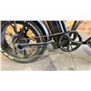 Image 4 : ZOOMBICYCLES ELECTRIC BIKE WITH CHARGER *UNKNOWN WORKING CONDITION*
