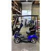 Image 2 : TRON ELECTRIC GOLF CART WITH CHARGER *NO KEY/UNKNOWN WORKING CONDITION*